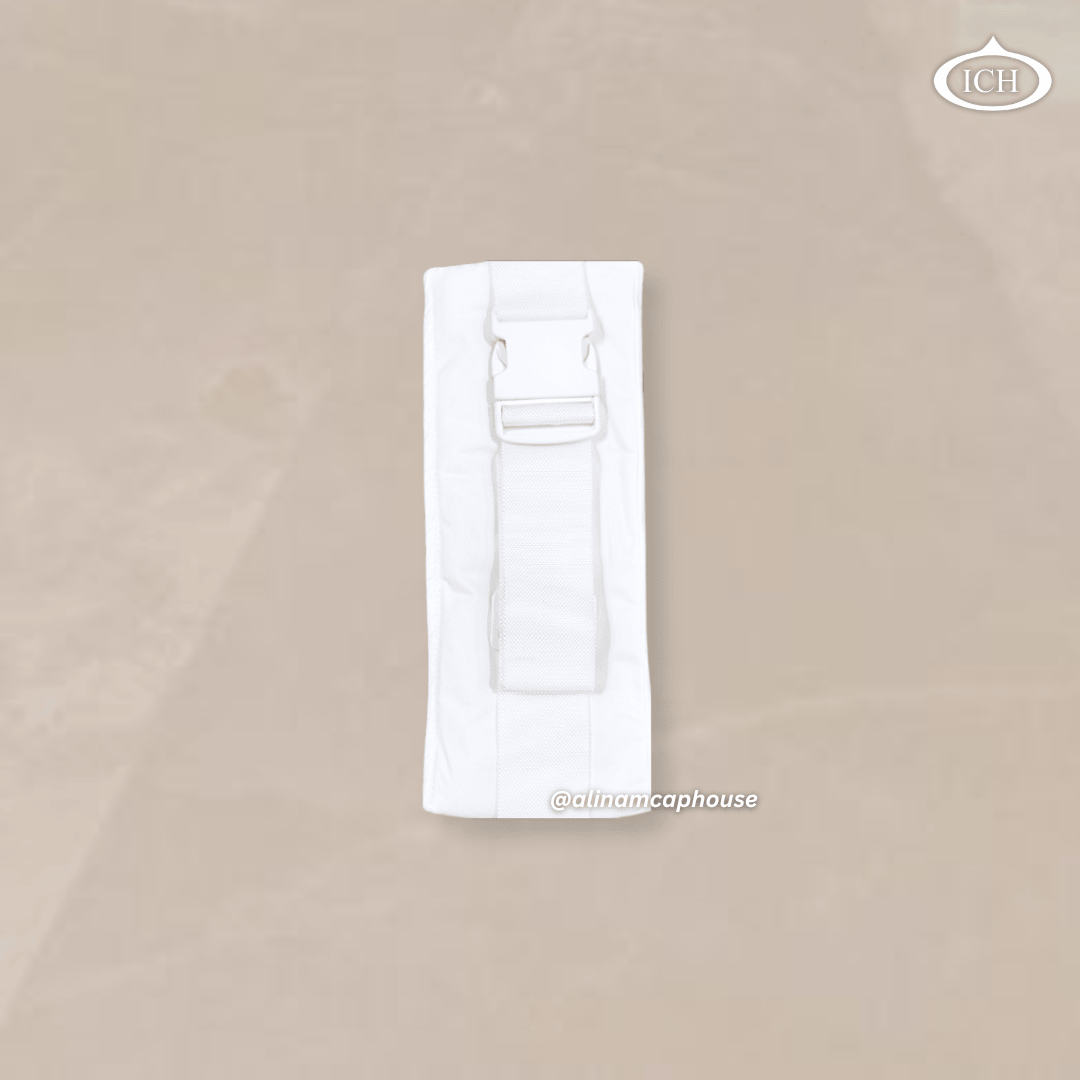 AL INAM Ahram Belt for pilgrims in Ihram, easy to wear, secure, and durable with multiple pouches, perfect for carrying essentials during Hajj or Umrah.