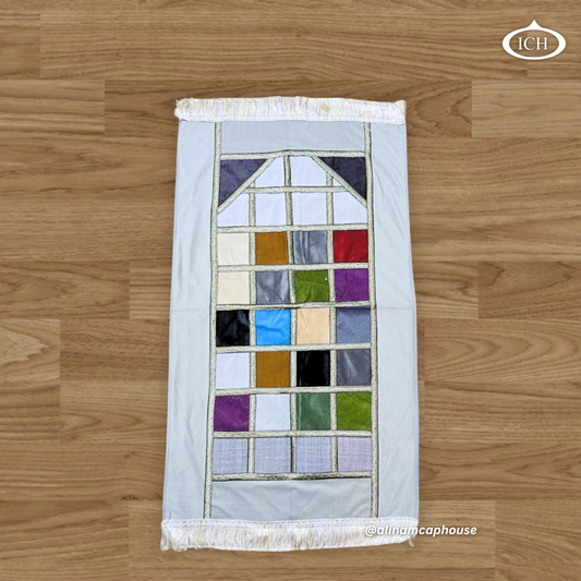 High-quality Grey Islamic Prayer Rug by Al Inam Cap House – Comfortable, durable, and beautifully designed for Muslim worship.