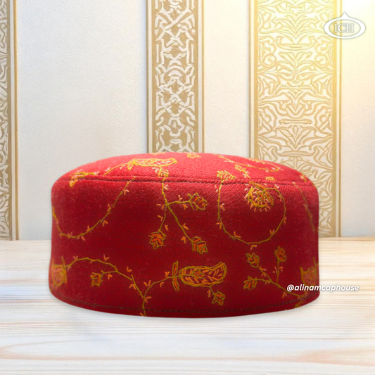 Al Inam Kashmiri Islamic Prayer Cap ICH-0002-K02 front view – elegant handmade Muslim topi with Kashmiri floral embroidery, soft breathable fabric, perfect for namaz and daily prayer.