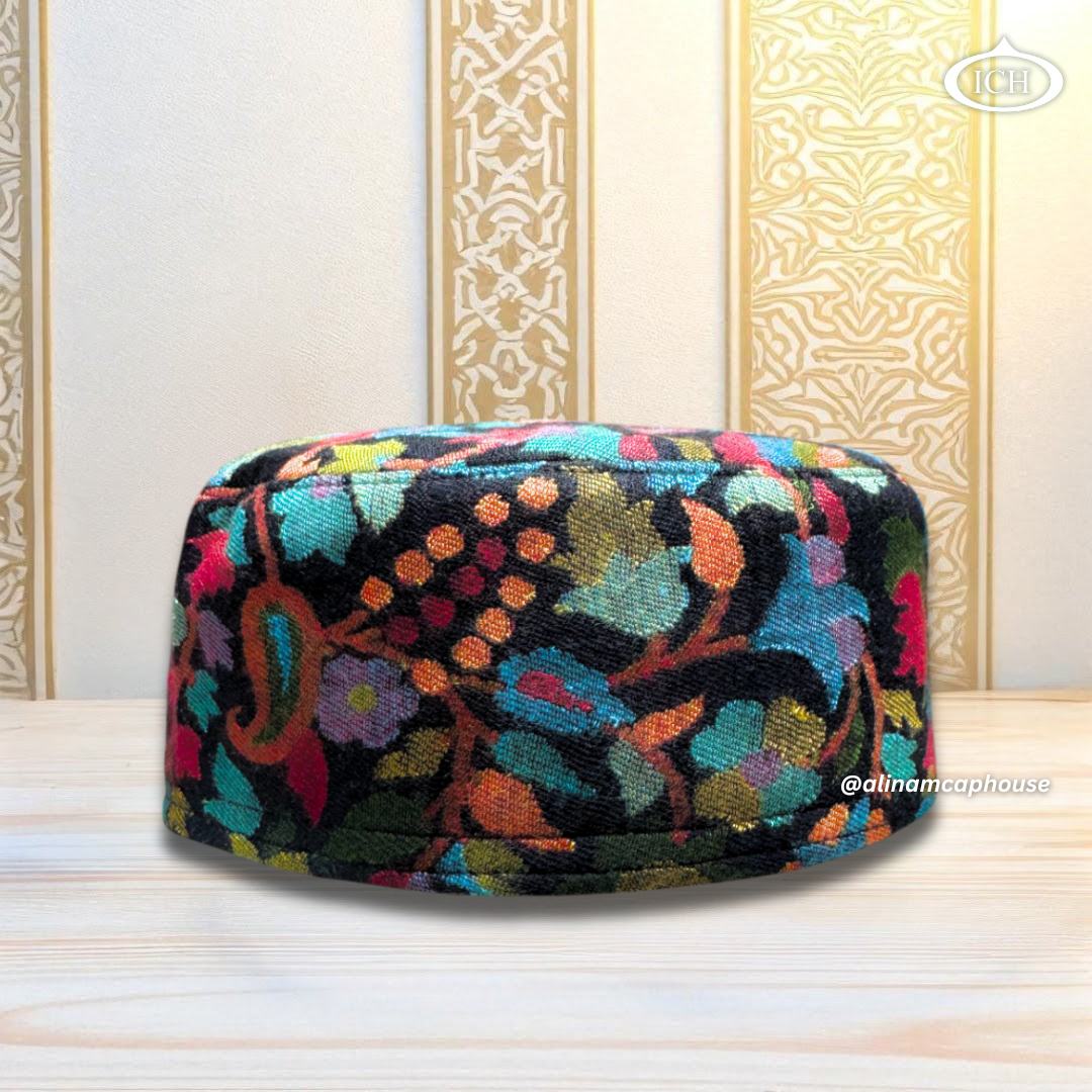Al Inam Kashmiri Islamic Prayer Cap ICH-0004-K03 front view – premium handmade Muslim topi with Kashmiri embroidery, soft elegant namaz cap for men by Al Inam Cap House.