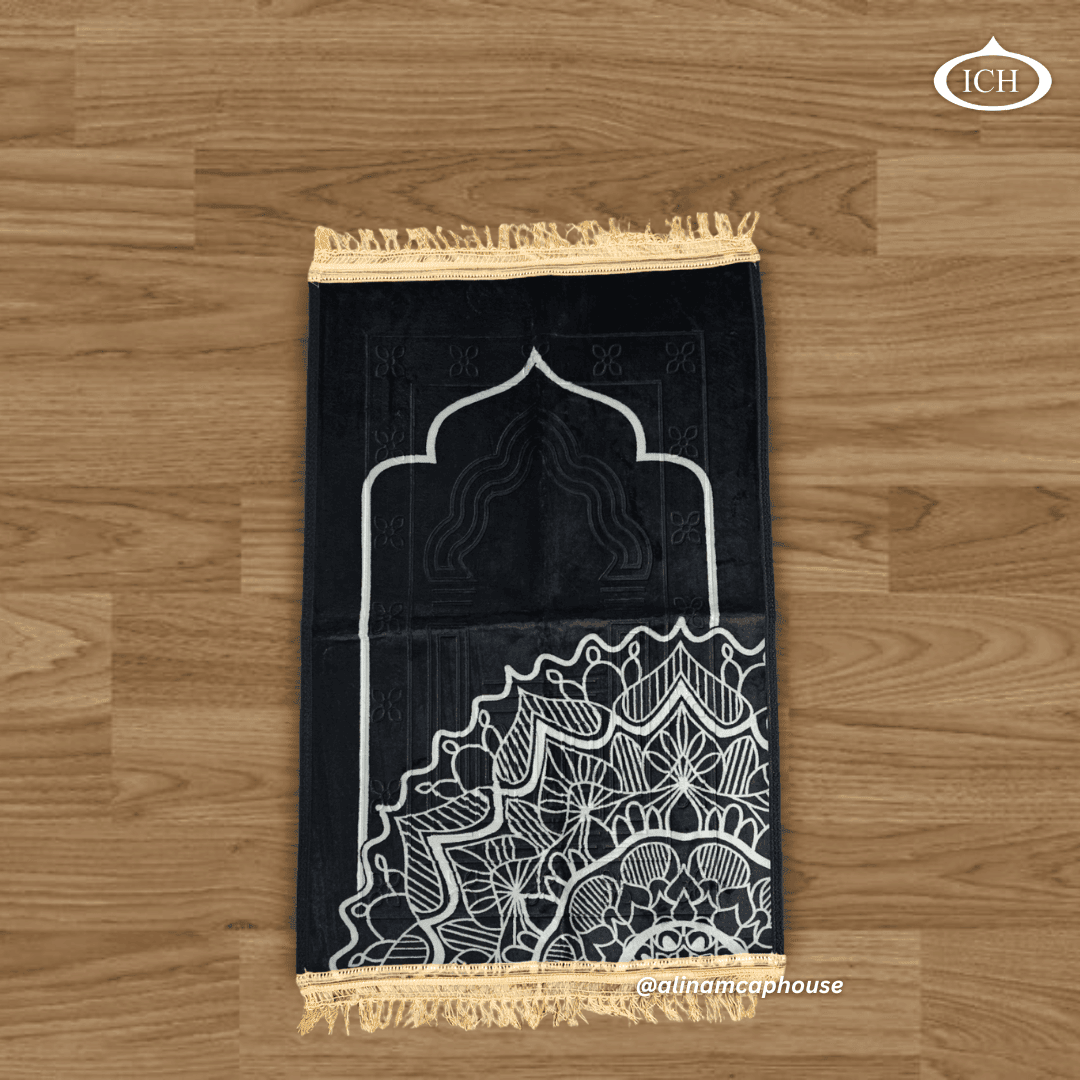 Al Inam prayer mat P02 front view, premium Islamic janamaz, ornate design prayer rug, soft fabric, perfect for salah