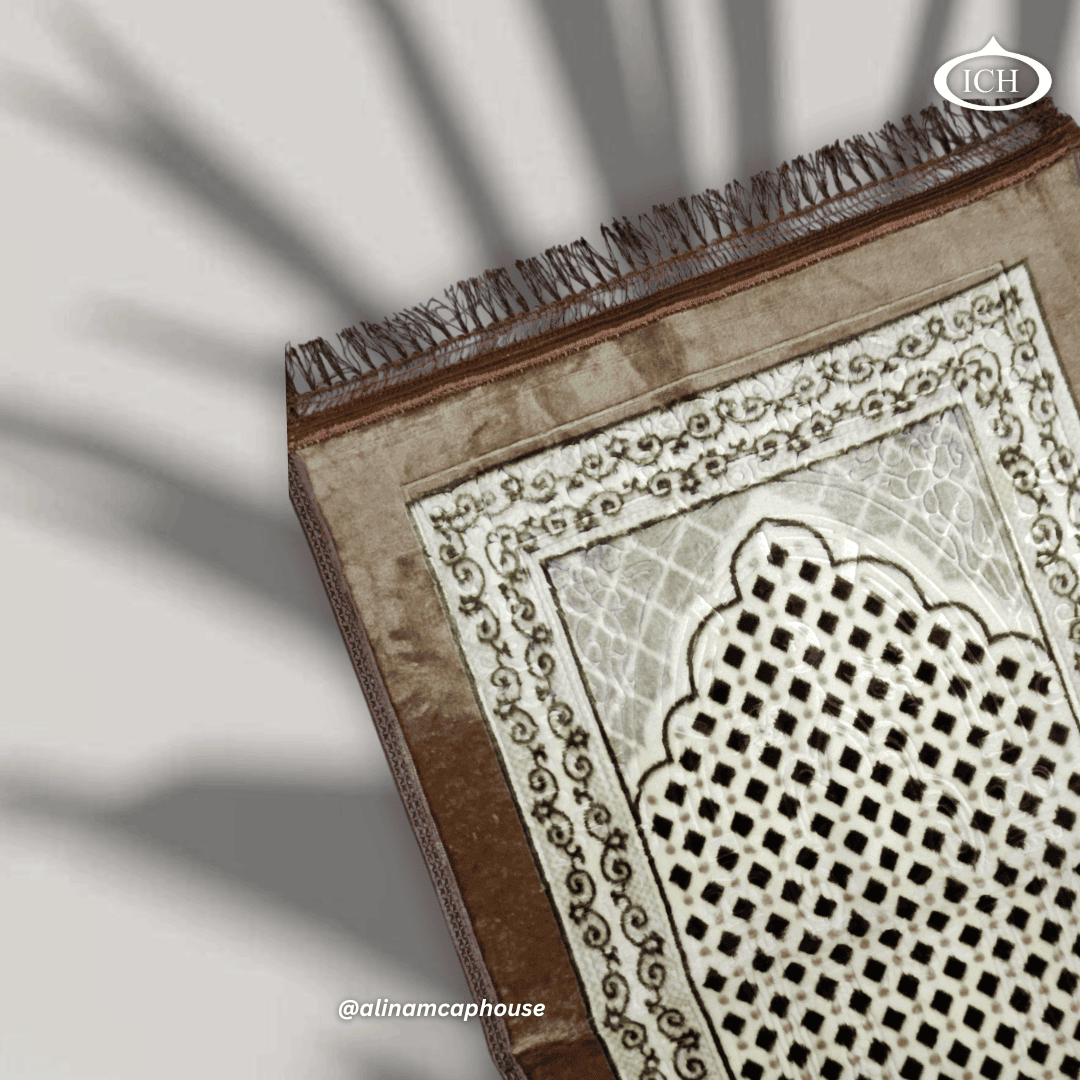 Al Inam prayer mat P06 top view, full layout of the prayer rug, intricate design visible, Islamic prayer mat surface