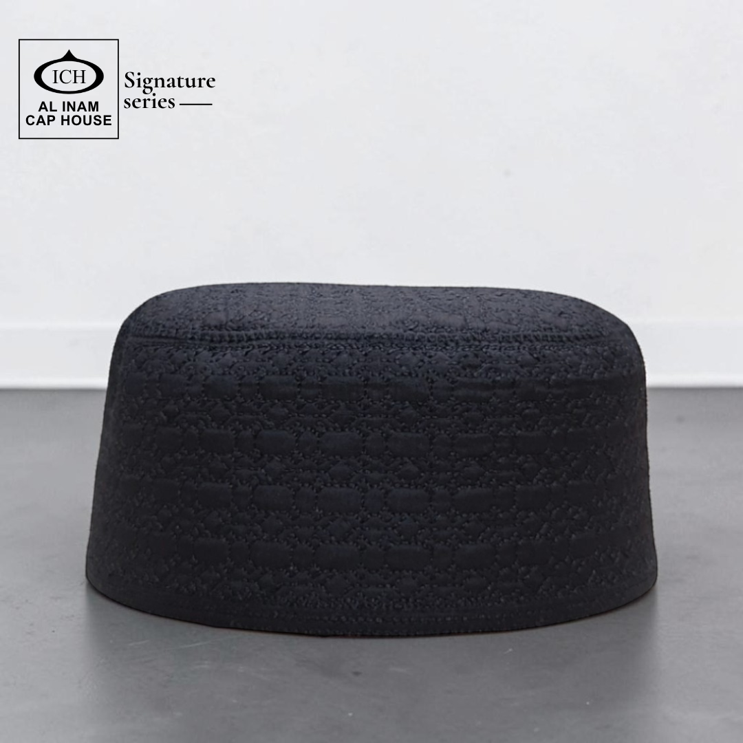 Front view of AL INAM Black Islamic Prayer Cap ICH-0000-A13 made with soft breathable cotton fabric, classic kufi skull cap for Muslim men, lightweight comfortable for namaz, Jummah prayer, Eid and daily wear.